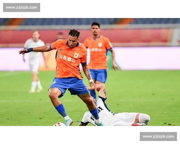 上海vs恒大巅峰对决再燃中超焦点之战争夺联赛荣耀与未来走势